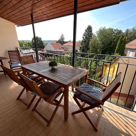 Pacsirta Apartman Grand Eger Luaran gambar