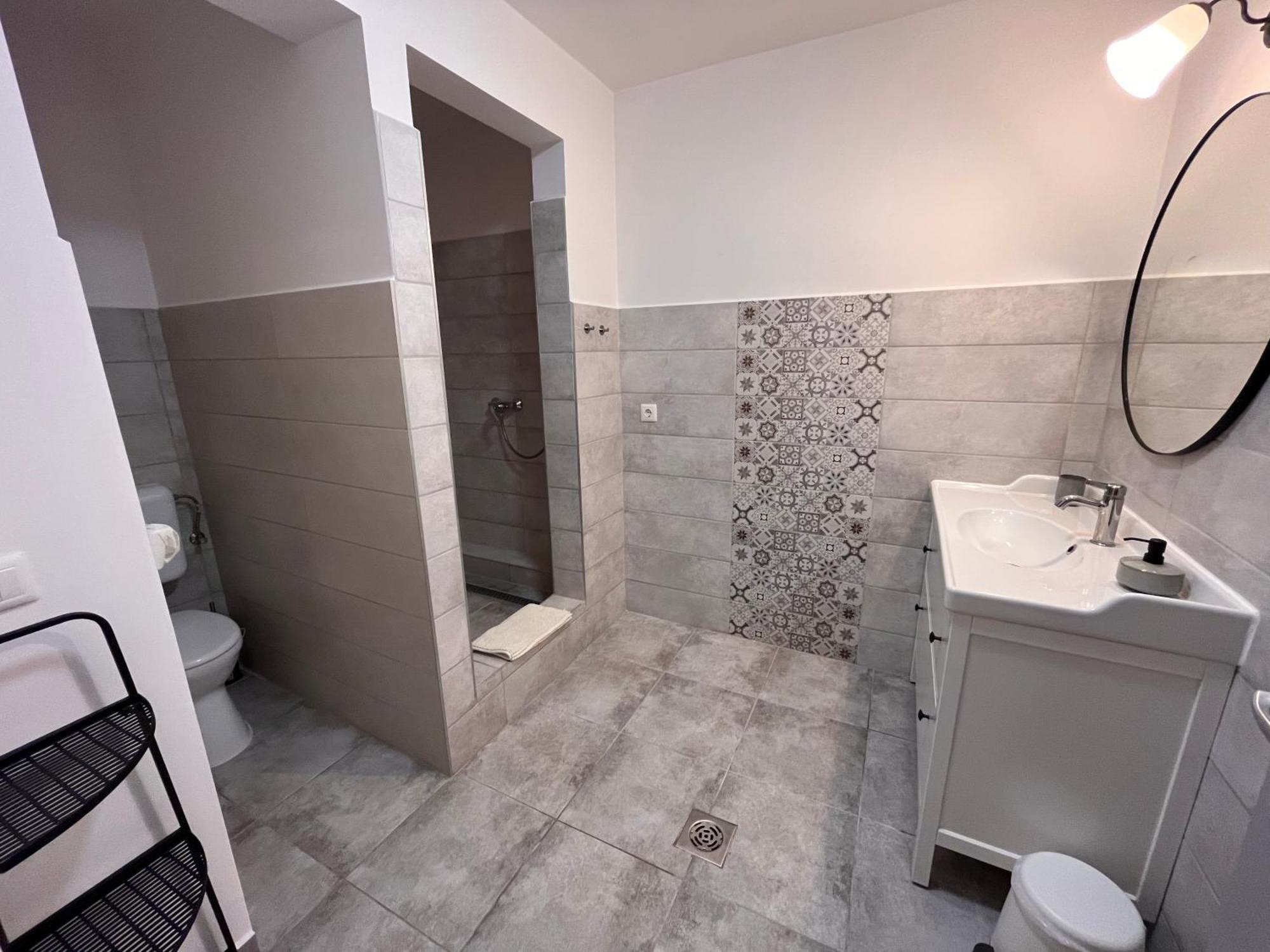 Pacsirta Apartman Grand Eger Luaran gambar