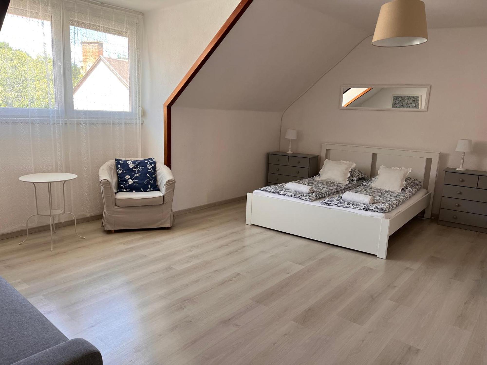 Pacsirta Apartman Grand Eger Luaran gambar