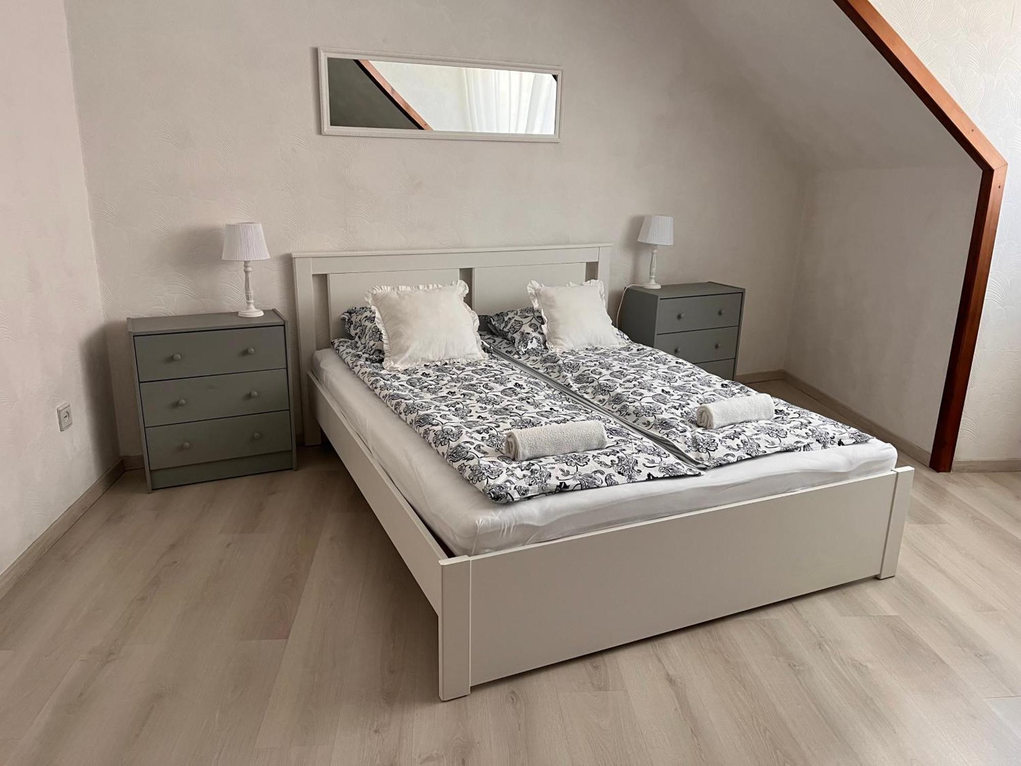 Pacsirta Apartman Grand Eger Luaran gambar